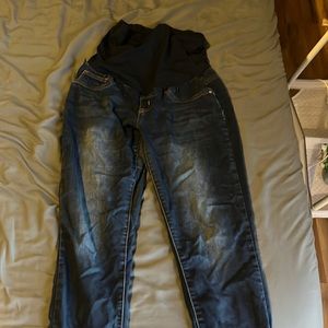 Bella vida maternity jeans